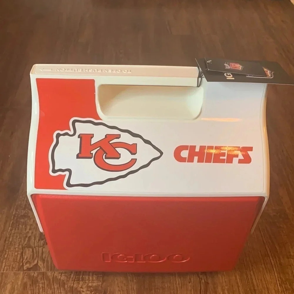 Kansas City Chiefs Cooler 7 Quarts NFL x Igloo Playmate New